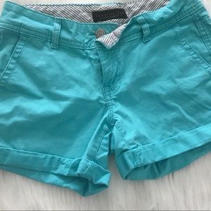SOLD! NWOT Aeropostale Midi Twill Shorts